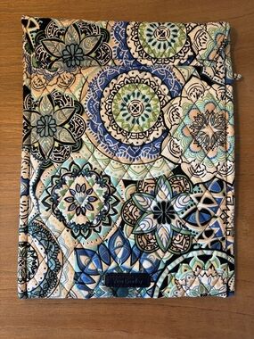 Vera Bradley Quilted Tablet Device Sleeve in Blue / Aqua / Green /Cream 12” x 9”
